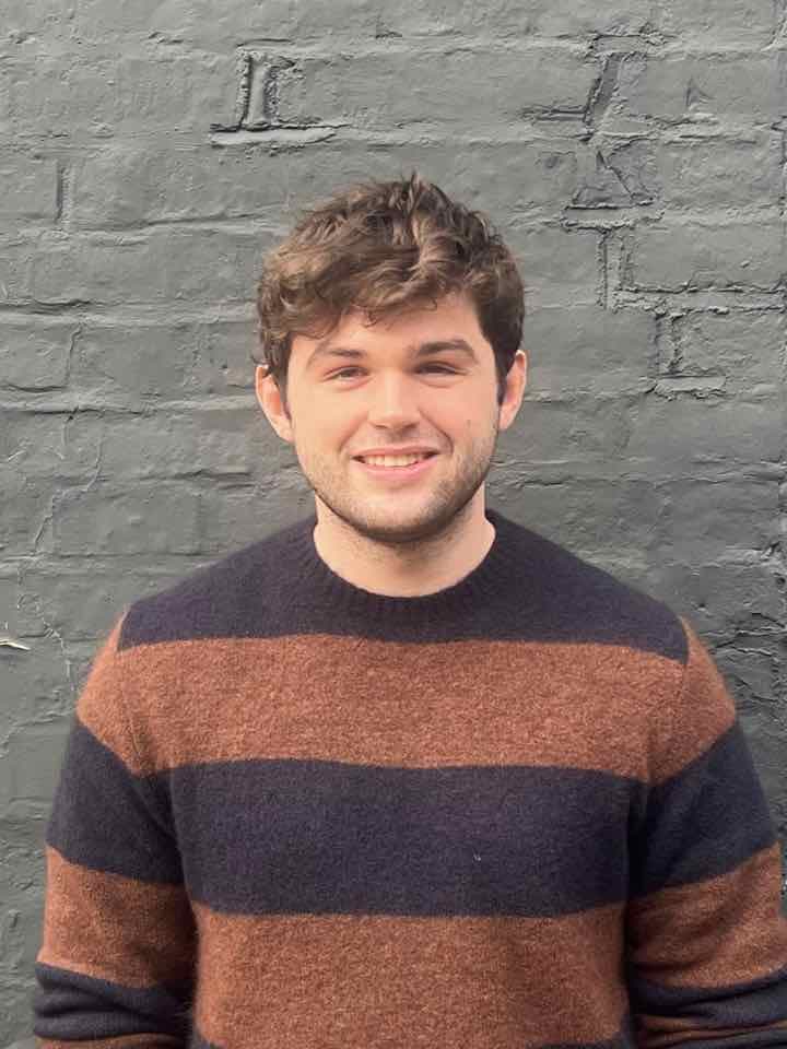 Edward, Tutor at Exambank